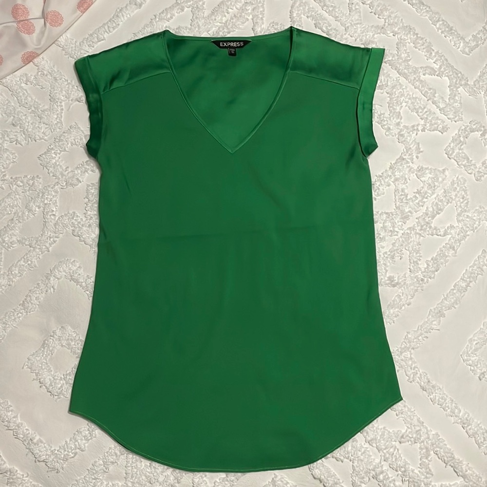 Express Satin Tee